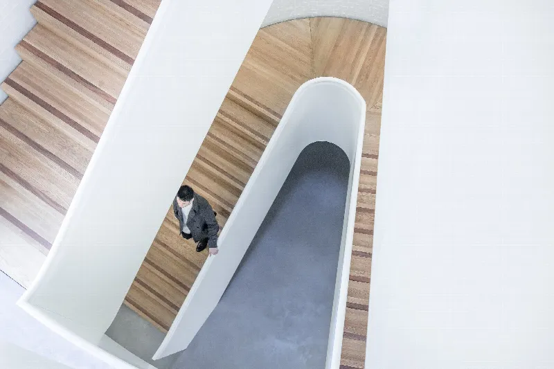 treppe weiss